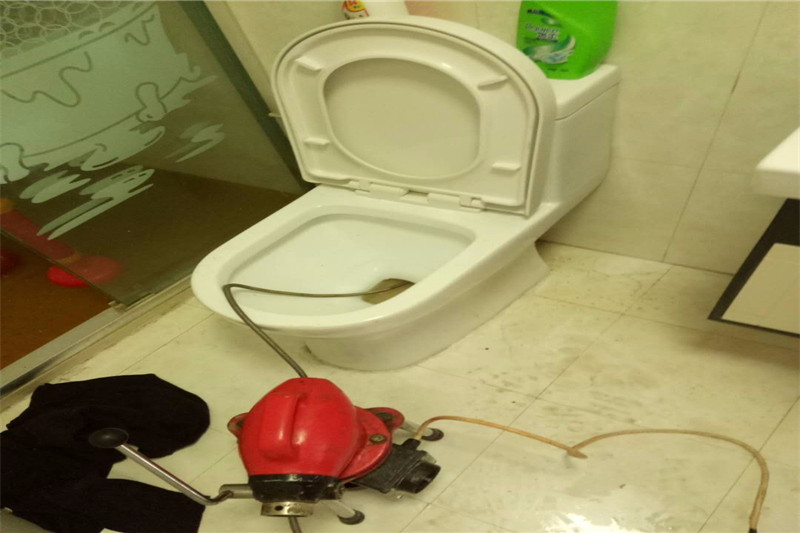 新建如何疏通马桶 疏通马桶多少钱