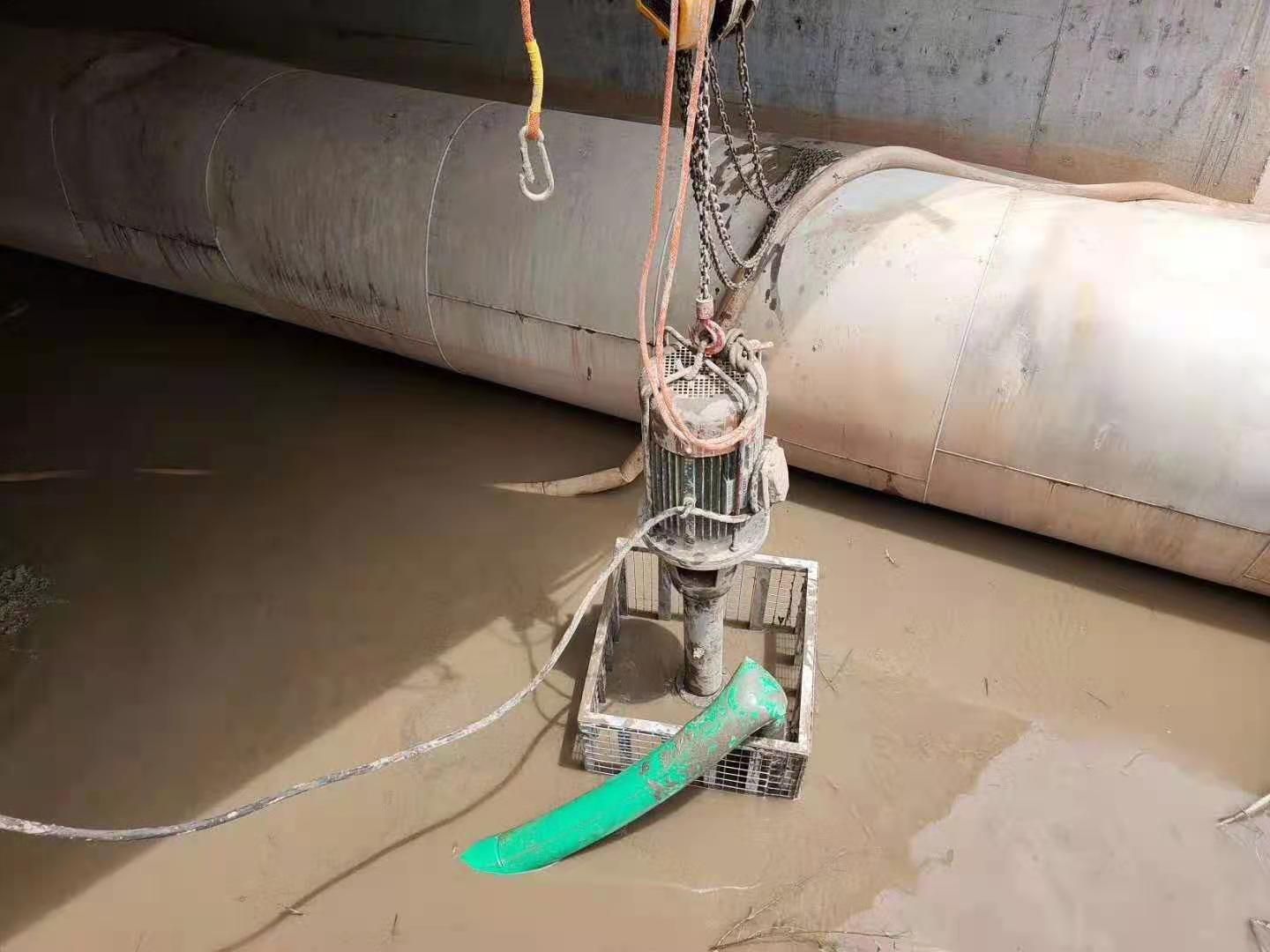 新建工业管道清理